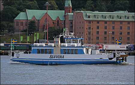 �lv-Vira av G�teborg utanf�r Rosenlund, G�teborg 2014-07-04