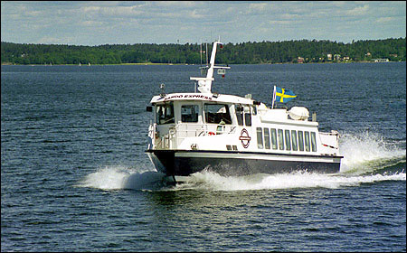 Sand Express utanfr Stegesund 2000-06-15