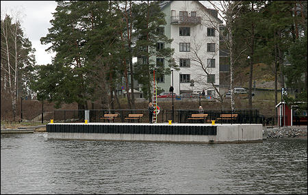 lstkets nybyggda pendelbtsbrygga.