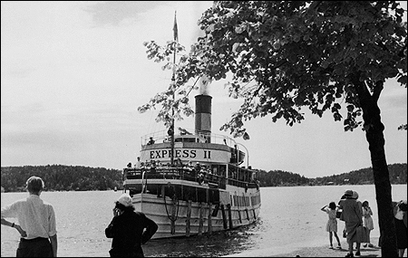 Express II i Vaxholm 1950