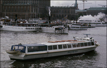 Delfin XII p� Str�mmen, Stockholm 1987