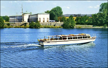 Delfin III i Djurg�rdsbrunnsviken, Stockholm