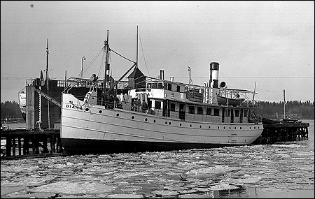 Diana vid AB Finnboda Varf, Nacka inför leveransen 1931-03