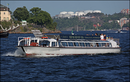 Aphrodite III vid Beckholmen, Stockholm 2011-06-12