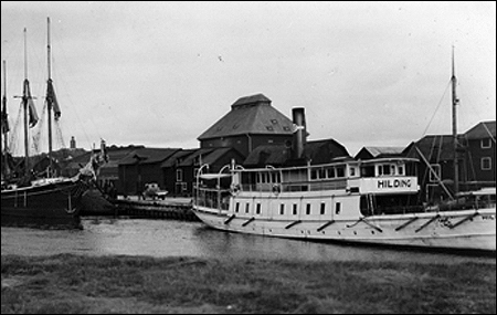 Hilding i Enk�ping 1933