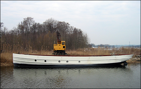 �lfors vid Karlsro varv, Norrk�ping 2004-04-17