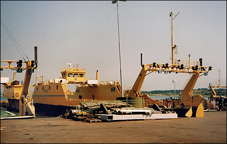 G�ta vid H�n� f�rjel�ge, H�n�