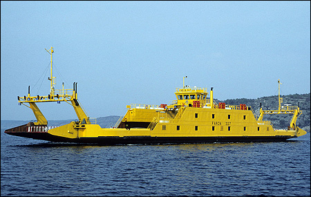 Färja 61/327 på Gullmarsleden 1988-04-29