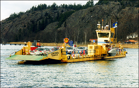 Lovisa p� Stegeborgsleden 2003-04-06