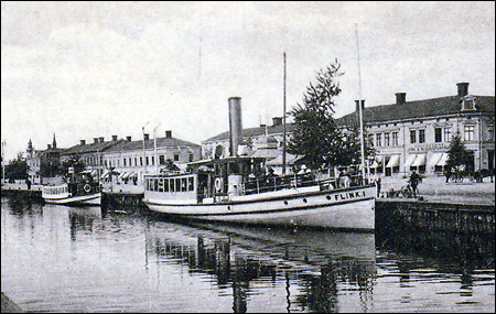 Flink I i �ngb�tshamnen, S�derhamn