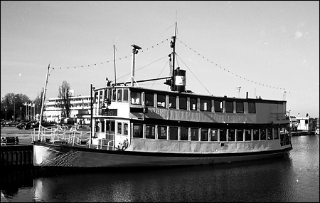 Båten i Borgholm 1990-04-14