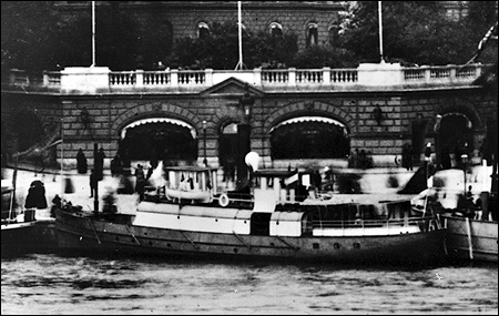 Nya �rsundsbro vid S�dra Basieholmshamnen, Stockholm 1888-07-26