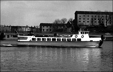 Havsörnen vid Bernhardsro brygga, Lindalssundet 1967