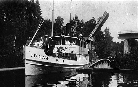 Idun vid akvedukten, Håverud