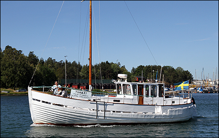 Fiskeskr i Badhusviken, Oxelsund 2018-07-02