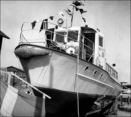 L�garen vid sj�s�ttningen 1953-04-21