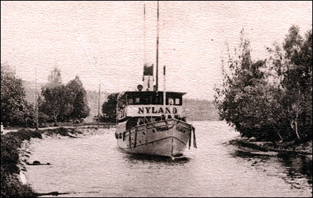 Nyland passerar kanalen i H�rn�sand
