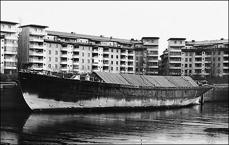 �rebro I vid Norra Hammarbyhamnen, Stockholm 1993-04-03