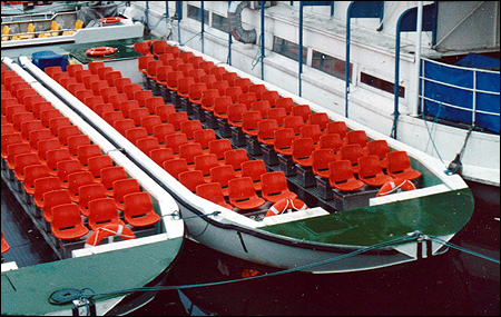 Paddan 11 som Paddan 1 vid Kungsportsbron, G�teborg 1996-10-08