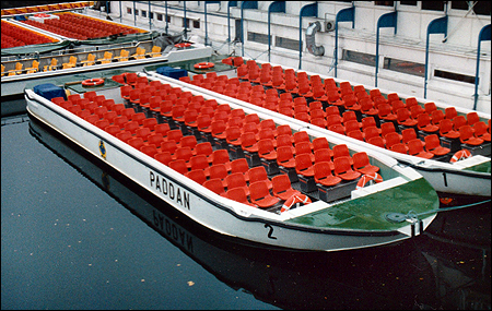 Paddan 12 som Paddan 2 vid Kungsportsbron, Gteborg 1996-10-08