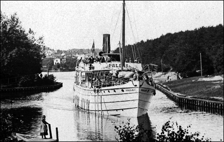 Pallas i Sdertlje kanal, Sdertlje