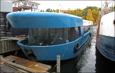 Qrooz 01 vid Kummelnäs varv, Nacka 2008-10-13
