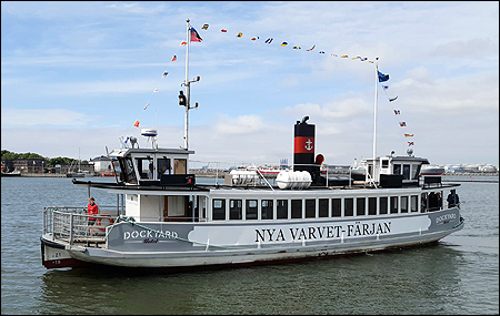 Djurg�rden 7 som Nya Varvet-F�rjan vid Nya Varvet, G�teborg 2021-06-22