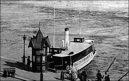 Saltsj�baden 2 vid Karl XII:s torg, Stockholm ca. 1914