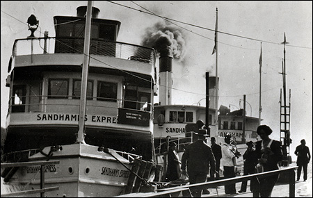 Sandhamns Express vid Räntmästartrappan, Stockholm ca. 1930