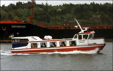 Sandhamns Express utanfr Nacka Strand 1991-05-22