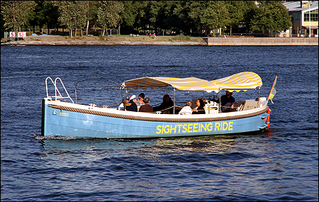 Sigrid II p� Ladug�rdslandsviken, Stockholm 2024-08-25