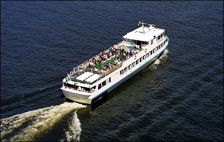 Sj�bris p� Riddarfj�rden, Stockholm 2002-06-08