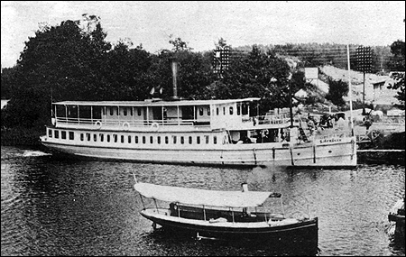 Sj�fr�ken vid Fittja brygga ca. 1900