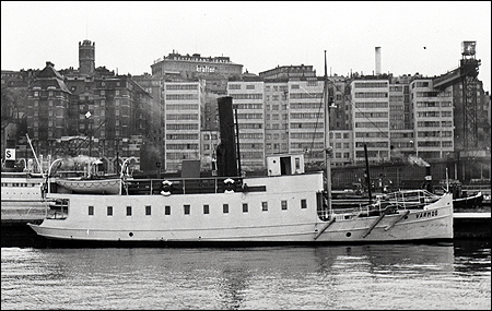 V�rmd� vid R�ntm�startrappan, Stockholm 1948