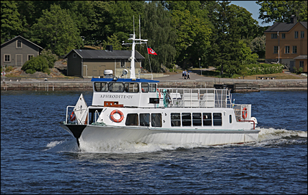 Aphrodite IV vid Skeppsholmen, Stockholm 2023-06-10