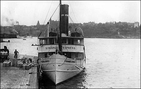 Str�ngn�s Express vid Klara M�larstrand, Stockholm 1918