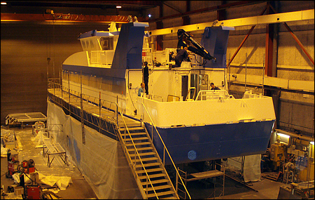 Str�mstierna i varvshallen, Djupviks varv 2006-12-11