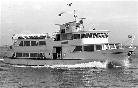 Sundbuss Erasmus utanf�r Helsing�r, Danmark ca. 1971