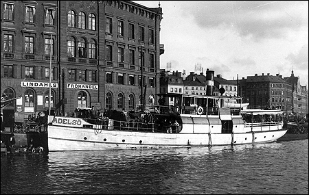 Adelsö vid Riddarholmen, Stockholm