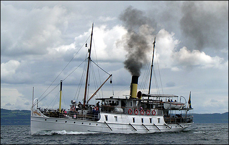 Trafik mellan Visingsö hamn och Sandudden 2004-07-04