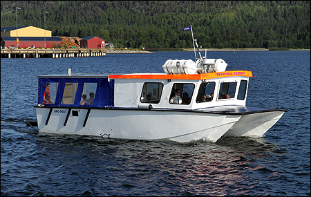 Trysunda Express i K�pmanholmen, �rnsk�ldsvik 2011-08-04