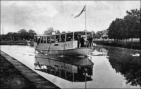 Van�s i G�ta Kanal vid T�reboda